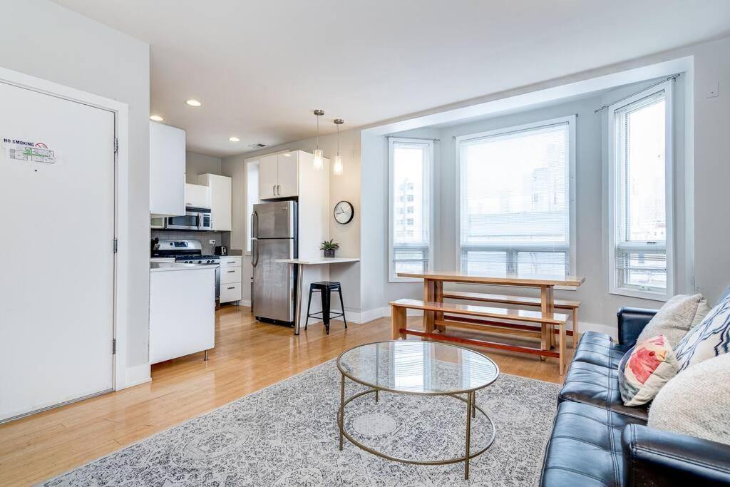 Cozy Beautiful Downtown Unit Chi In Prime River North Location Near Mag Mile - 2 Chicago Exterior photo